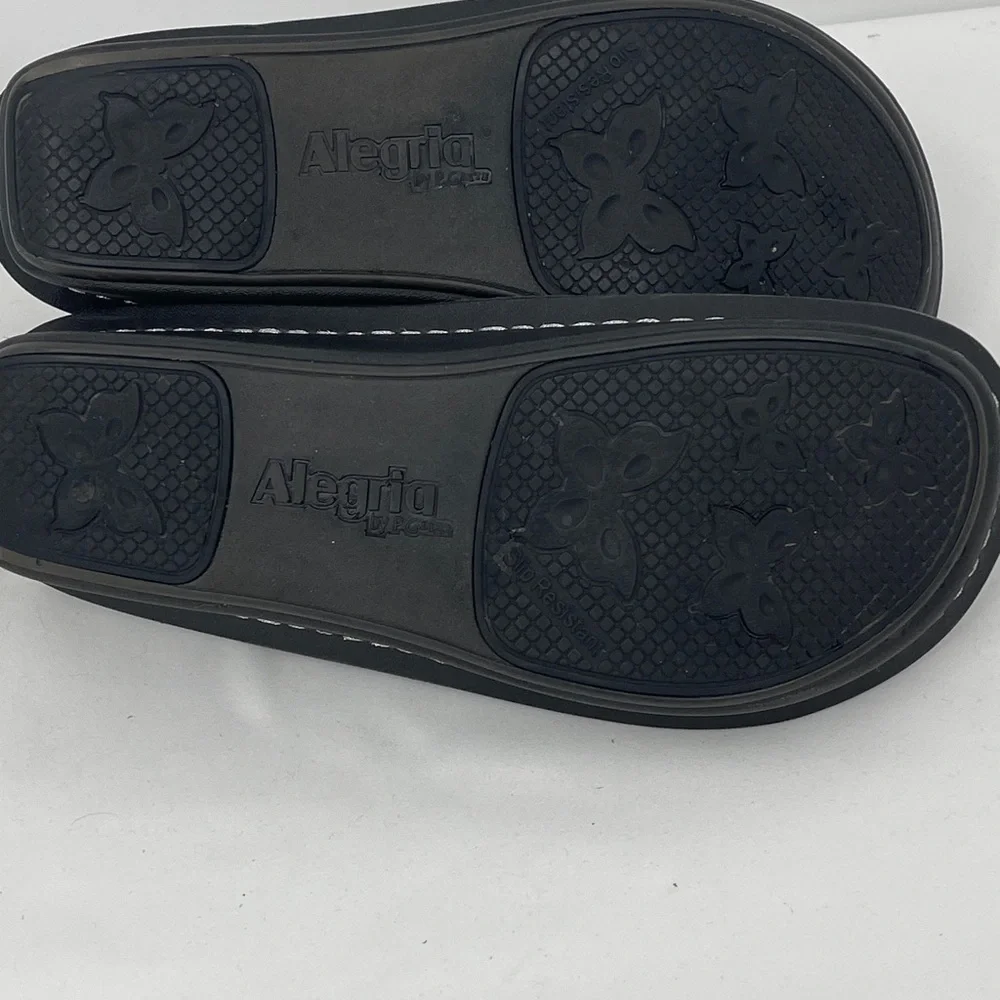 Alegria Black Embossed MARY JANE Shoes WOMENS SIZE 37 LEATHER UPPER